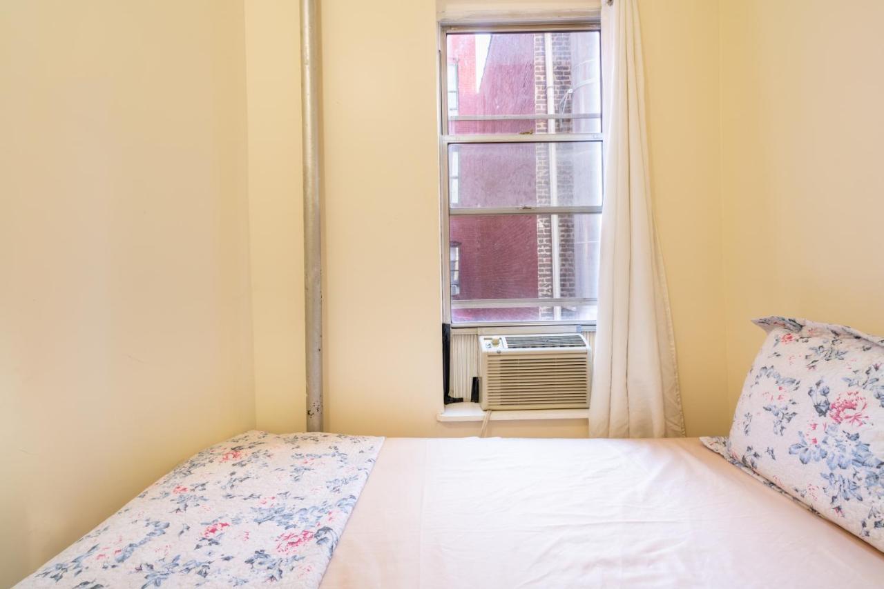 Empire Blvd Guest House New York Luaran gambar