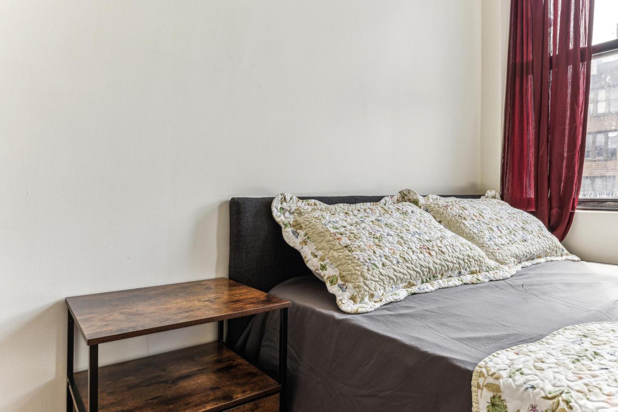 Empire Blvd Guest House New York Luaran gambar